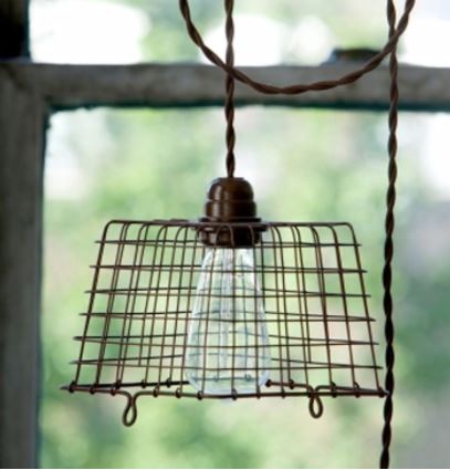 WIRE BERRY BASKET PENDANT